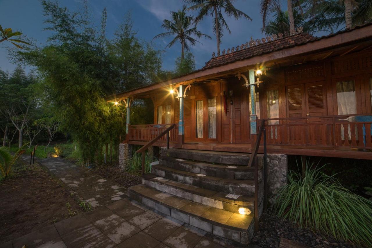 Rumah Jembarati Tjangkringen 外观 照片