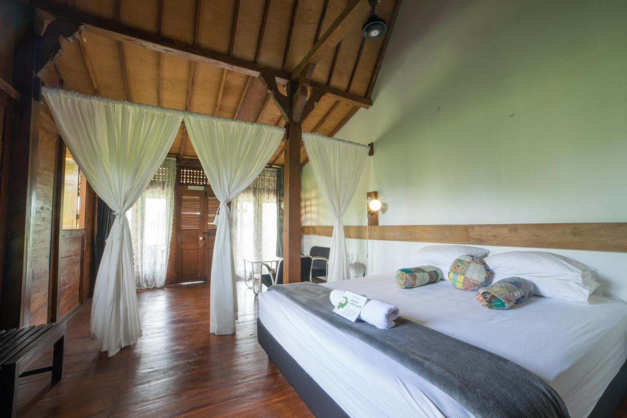 Rumah Jembarati Tjangkringen 外观 照片