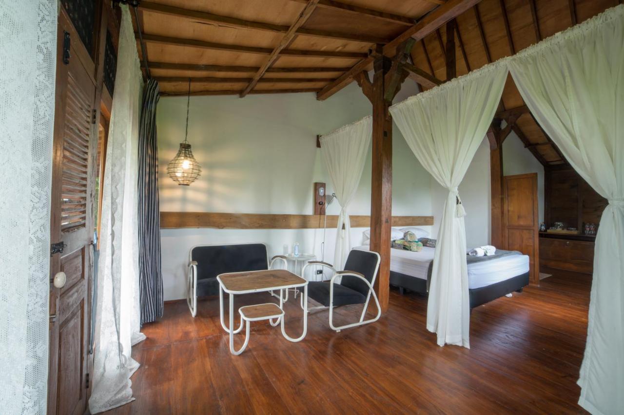 Rumah Jembarati Tjangkringen 外观 照片
